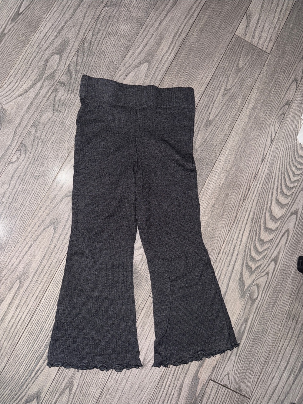 Primark Dark Gray Ruffle Shoulder Knit Matching Set - Picture 2 of 3